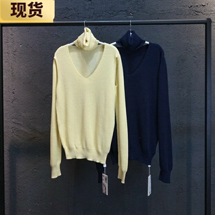 【现货】VC法式时髦高领挖洞显瘦毛衣女冬季新款气质上衣