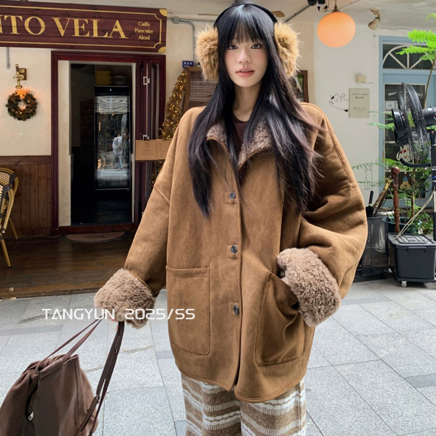 2025复古风羊羔毛麂皮绒短外套