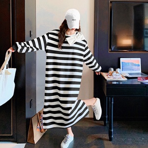 韩版俏皮减龄条纹连衣裙女2025秋秋季新款法式宽松显瘦Polo领长裙图片