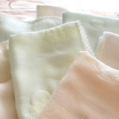 像云朵拂过脸颊A类软糯棉手帕薄5层纱布精致花边方巾婴幼儿口水巾