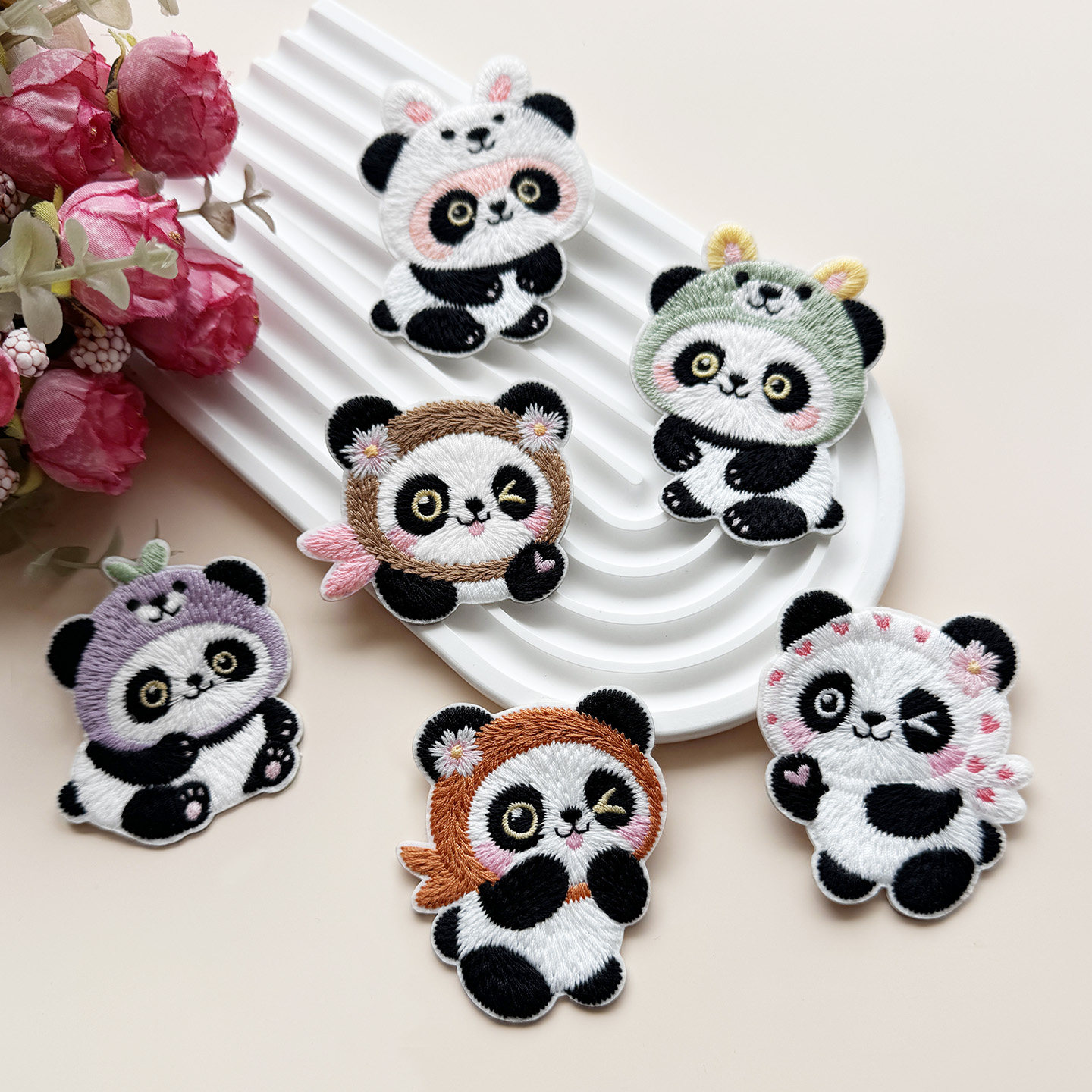 可爱卡通熊猫刺绣布贴羽绒服补丁贴帽子手机壳书包装饰衣服破洞贴