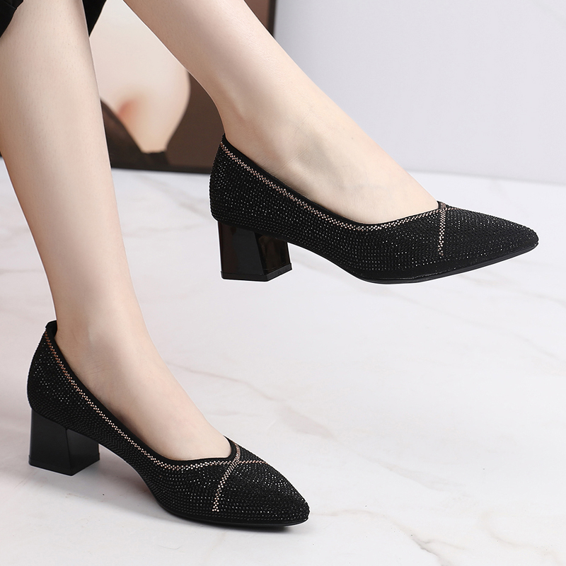 真皮时尚水钻浅口女鞋