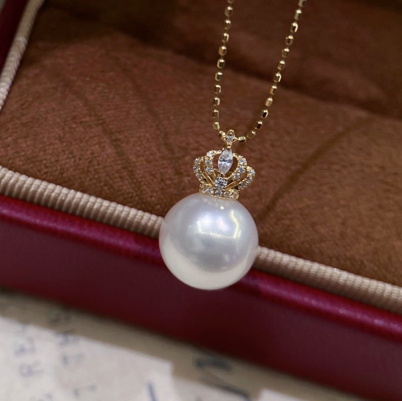 18K金皇冠吊坠空托厚实万能扣