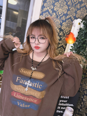 秋冬保暖圆领加绒卫衣特大码女装