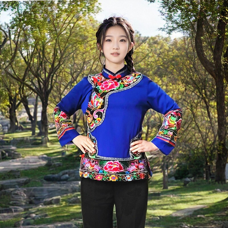 滇七彩春季款凤凰绣花单衣长袖图片