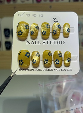 纯手工穿戴甲短款美甲轻奢时尚潮流简约清新高级感2026年新款