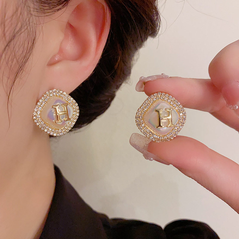 韩式都品铜女防过敏耳钉