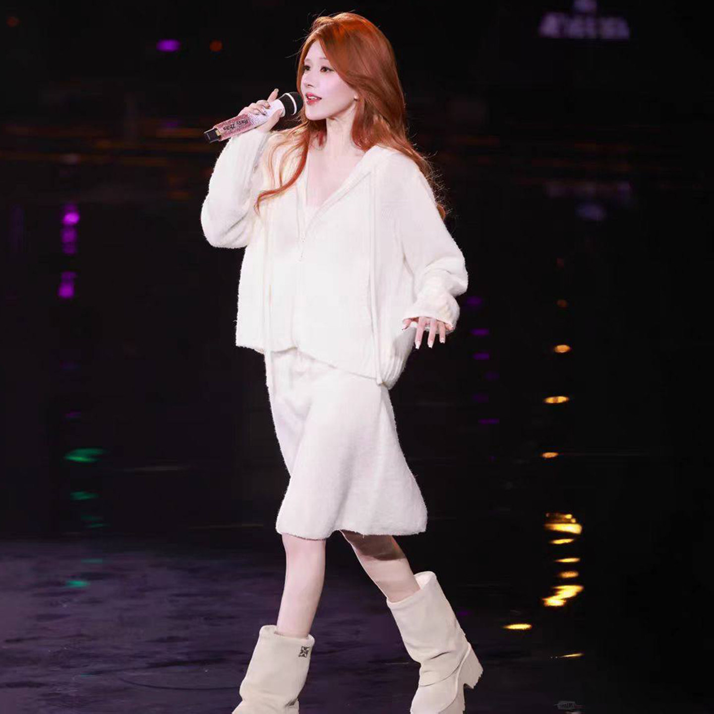 赵露思同款温柔风上衣半裙套装