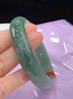缅甸翡翠手镯女款老坑油青飘花冰糯种玉手镯深绿正圈翡翠玉镯子女