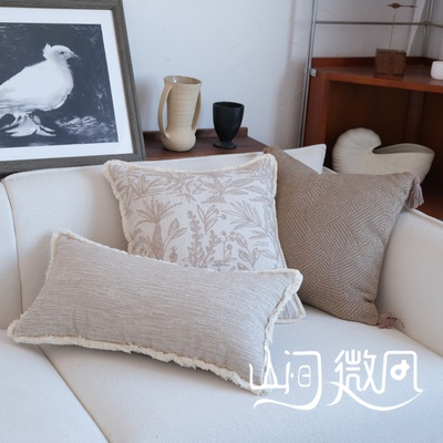 奶油色沙发抱枕客厅米色高级感