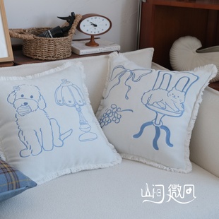 原创刺绣猫猫狗抱枕治愈可爱靠垫枕套法式复古风沙发抱枕ins靠包