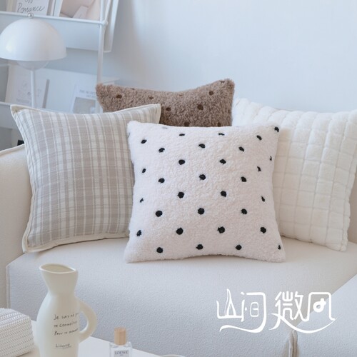 奶油风白色抱枕靠垫ins沙发靠枕