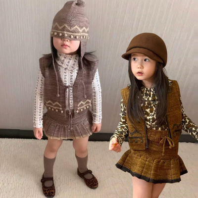 MP经典手工球球马甲针织套装女童