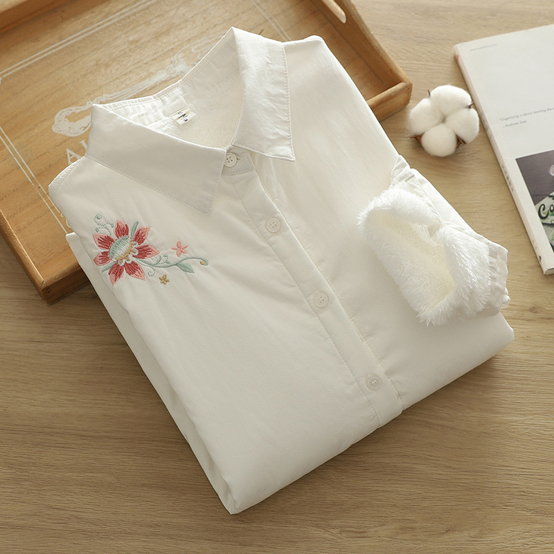 文艺范刺绣石榴花加绒白衬衫女 2025年秋冬休闲上衣潮