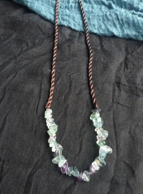阿福家 天然彩虹萤石碎石手编清新美丽随意蜡绳项链
