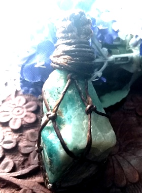 福百瑞原创天然天河石随意原石网兜蜡绳项链