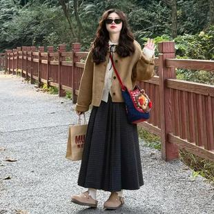 韩系黄色圆领短款毛呢外套女冬季新款通勤小个子小香风呢子大衣