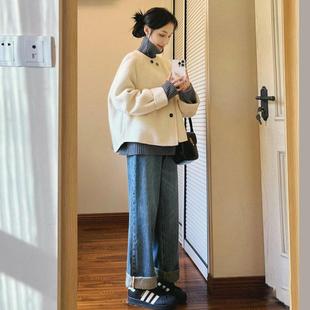 高级感米白色毛呢外套女冬季新款短款宽松圆领韩风呢子大衣小个子