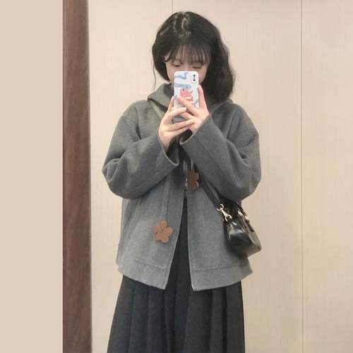 灰色连帽毛呢外套小个子短款大衣