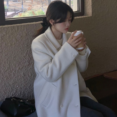 白色双排扣毛呢外套女韩版中长款