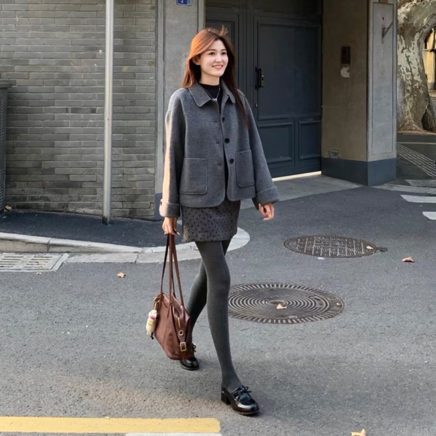 格雷系翻领短毛呢外套女复古单排扣大口袋宽松小个子呢子大衣