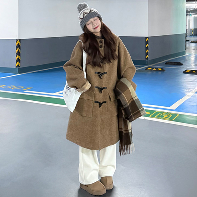 学院风棕色牛角扣连帽毛呢外套女