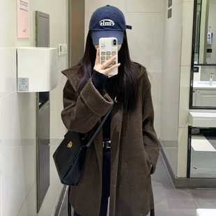 韩系复古棕色连帽呢子大衣女系带收腰小个子高级感中长款毛呢外套