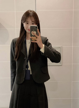 秋冬深灰小西装高腰百褶裙套装女