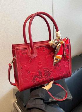 红色包包女结婚包女2025新款中式秀禾服新娘包妈妈包大容量手提包