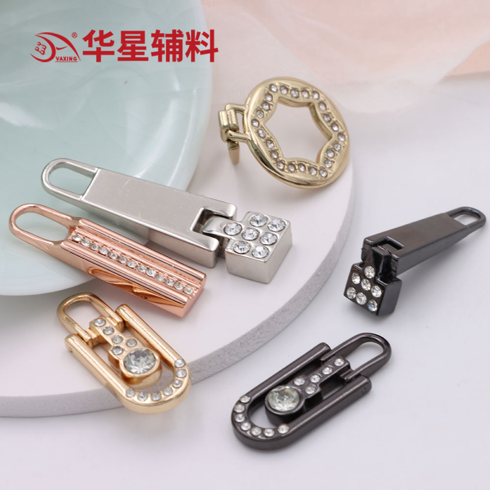 设计款带钻女装拉链头
