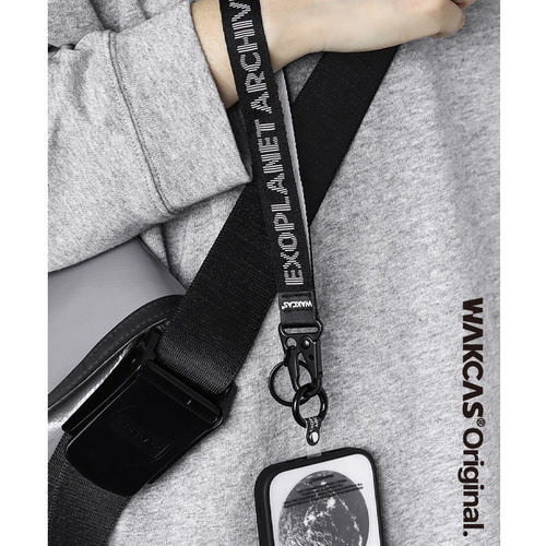 个性潮黑色短手绳挂绳