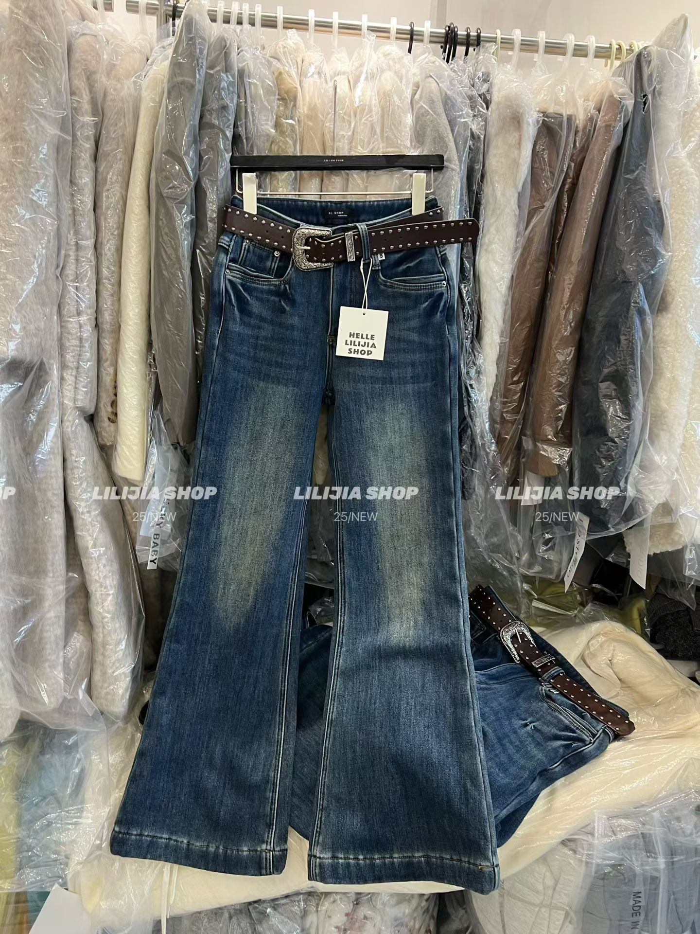 MIDO家 2025冬新款韩版时尚百搭宽松显瘦微喇加绒牛仔裤女配腰带