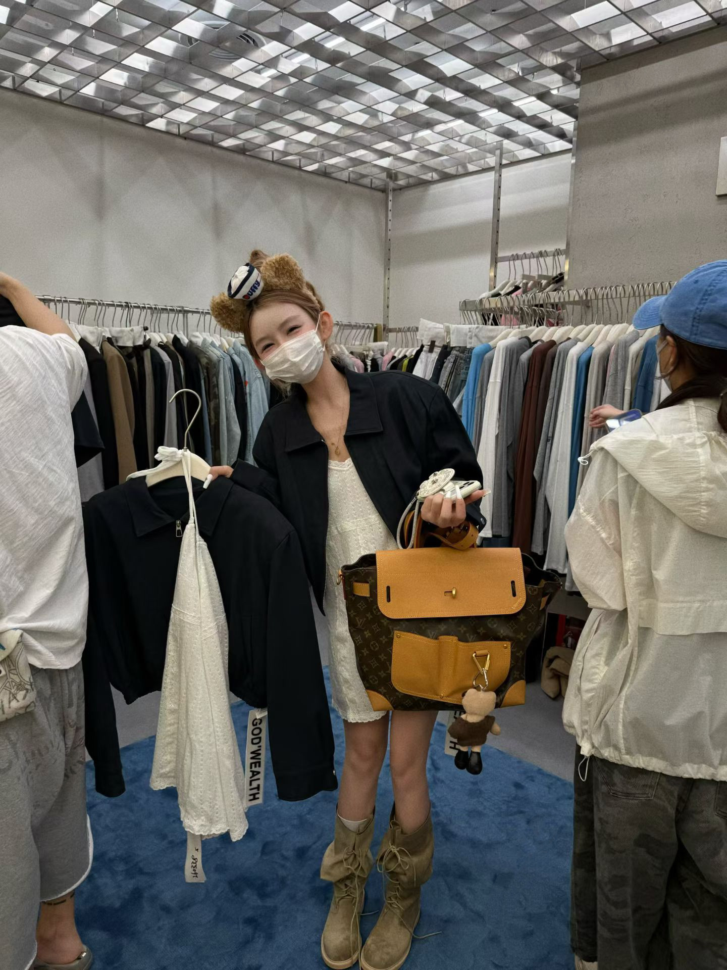 MIDO家 2026年秋季新款韩版翻领垫肩宽松短款磨砂皮外套女潮