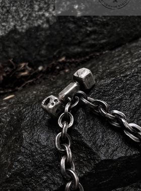 小众暗黑做旧健身运动配饰手链