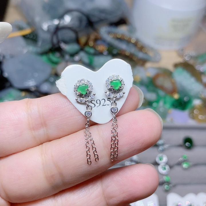 银镶甜绿危绿爱心耳环