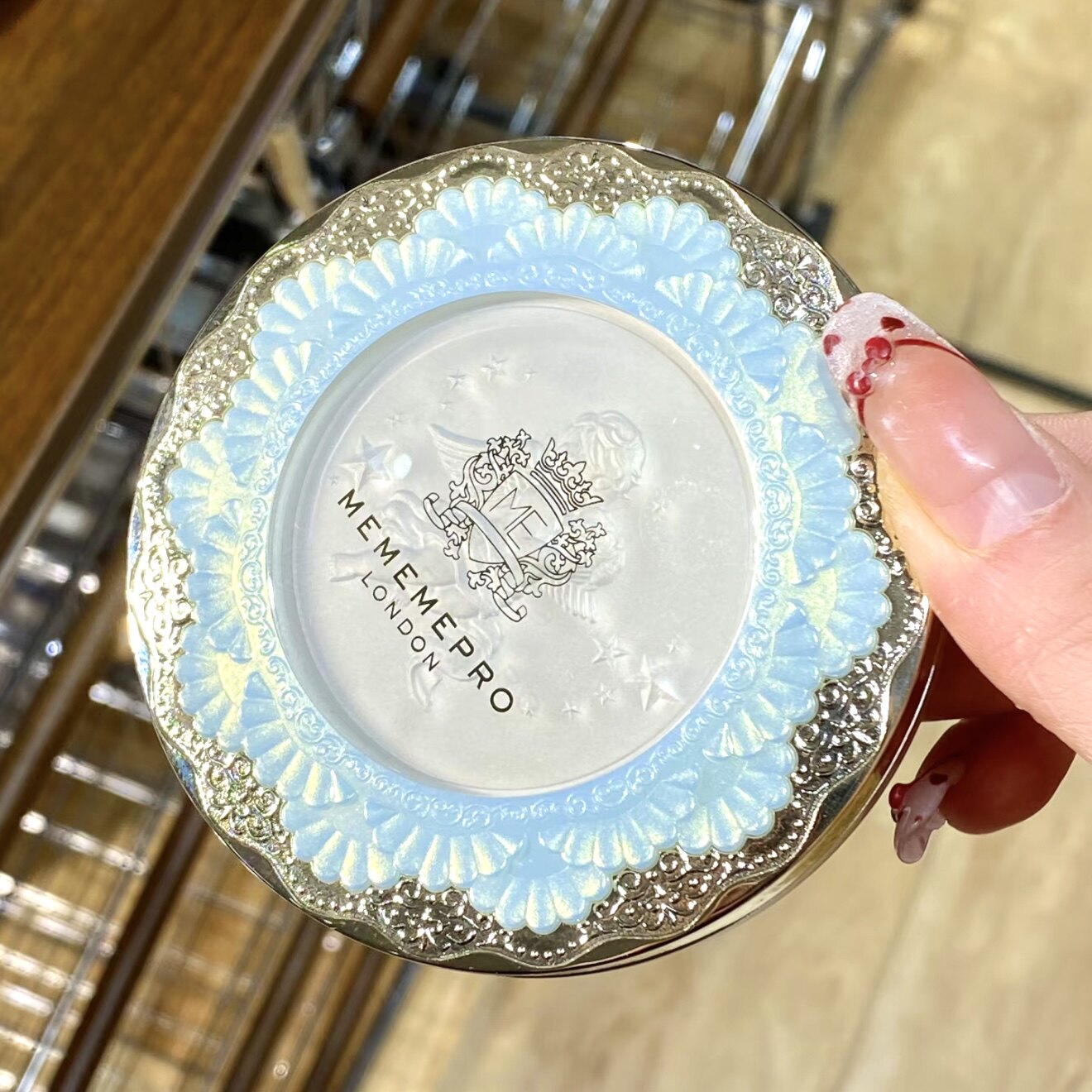 带出门太有面 巨美源200+英国控油磨皮持妆粉饼10g定妆哑光提亮
