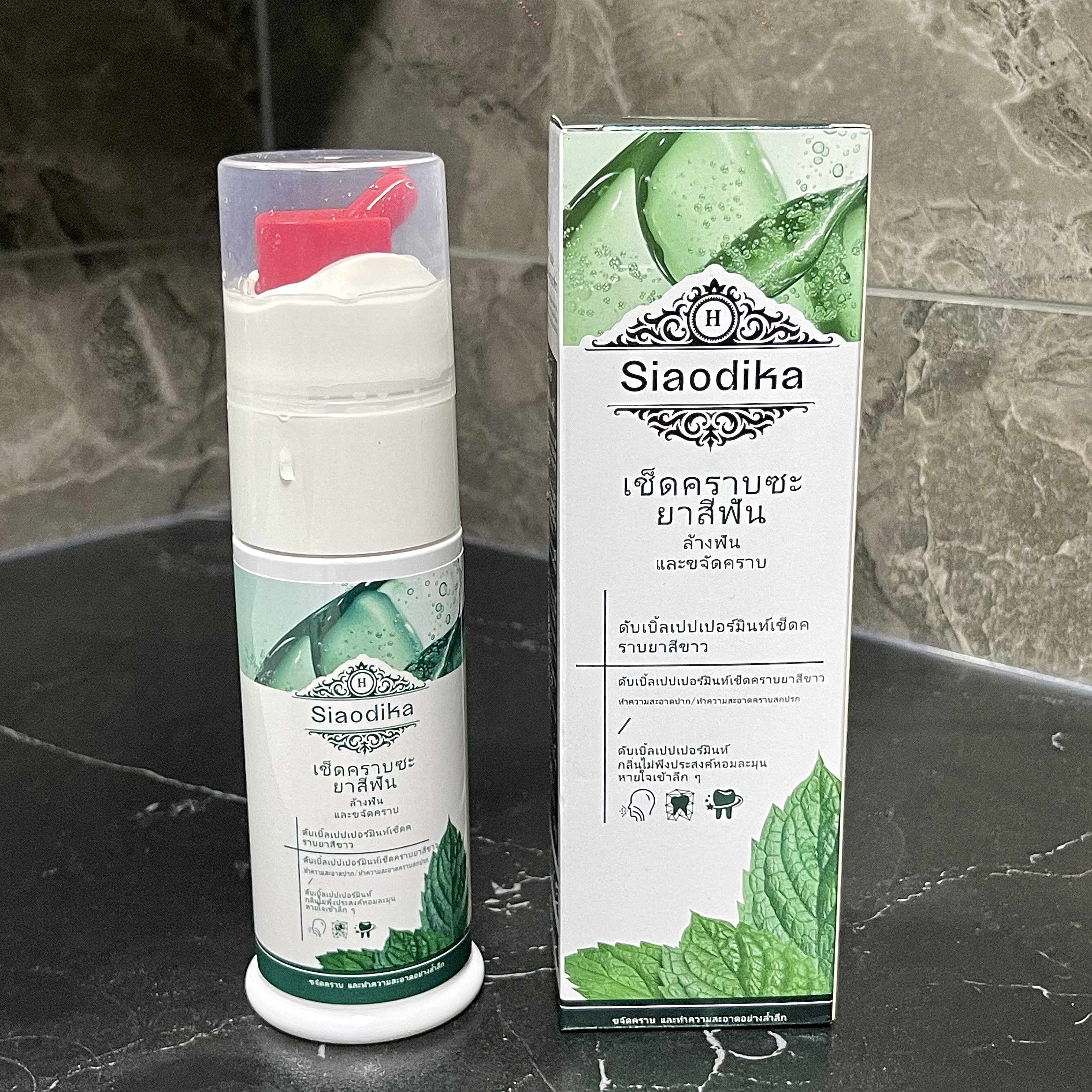 水晶膏体双重薄荷去渍亮白牙膏