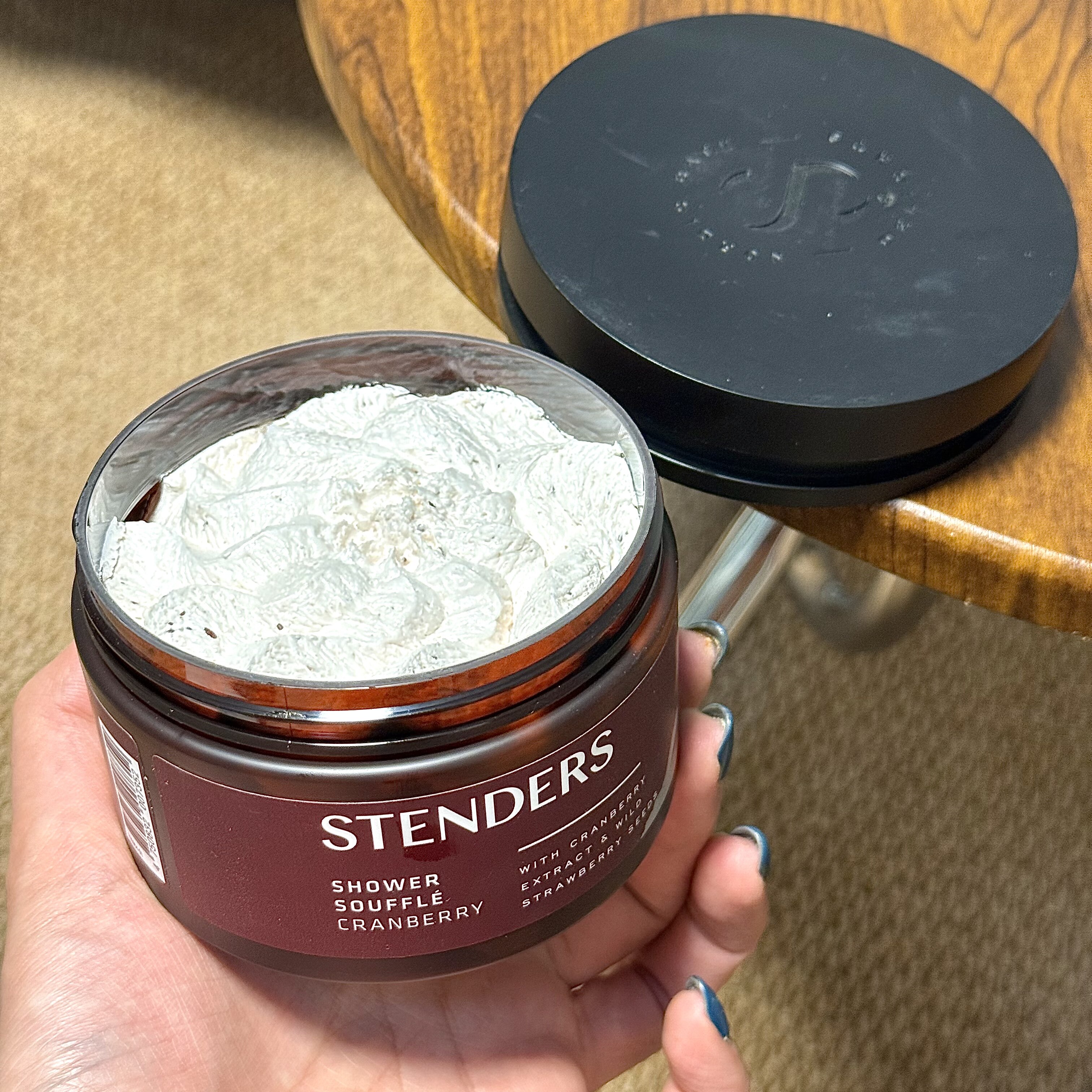 巨推 奶油冰激凌质地施丹兰蔓越莓精油沐浴膏170g沐浴露保湿滋润