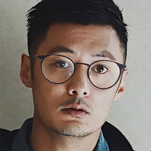 纯钛余文乐同款UFO眼镜框网红款可配近视小脸ins圆框男护眼睛潮流