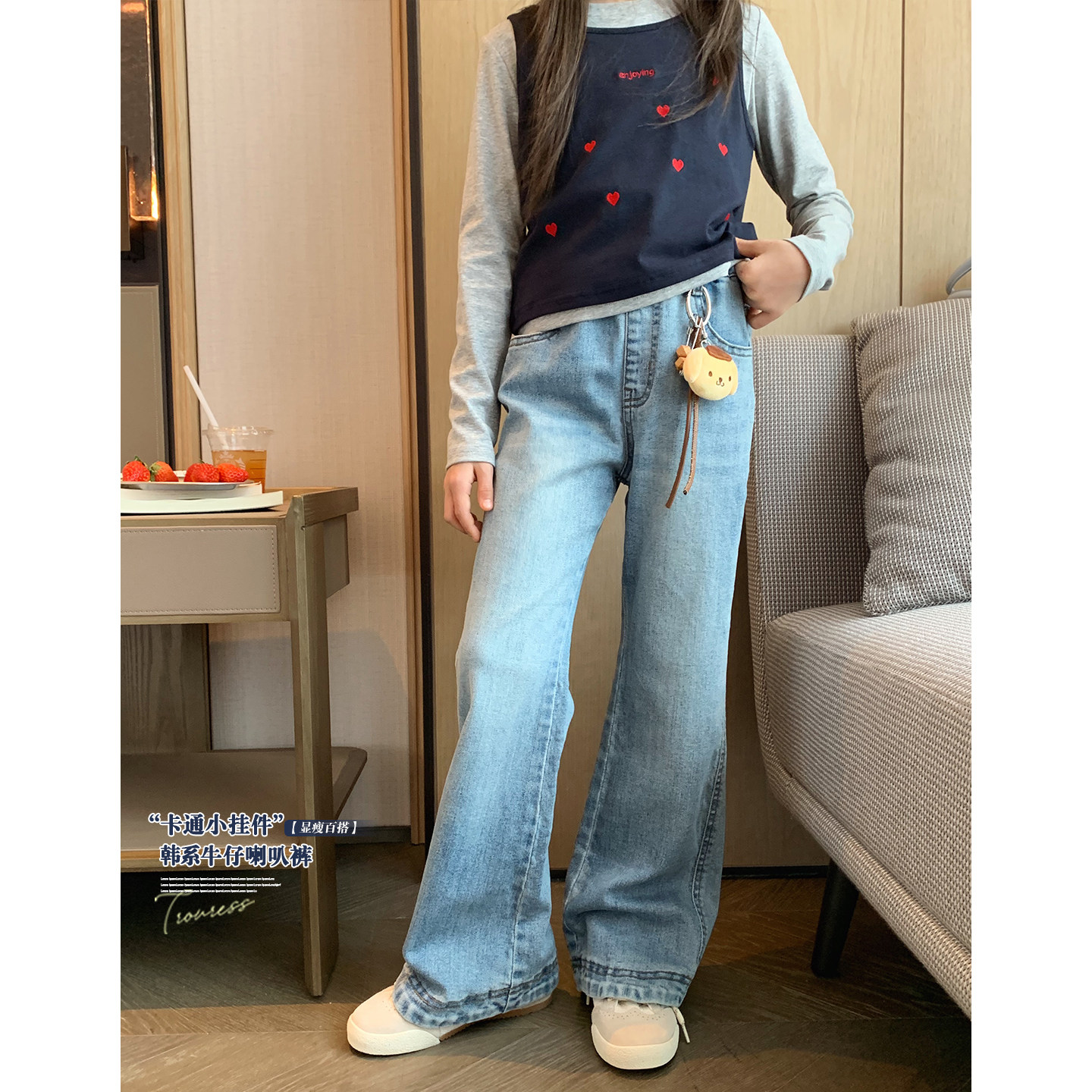 女大童浅蓝牛仔喇叭裤2026春季新款少女弹力显瘦马蹄裤学生微喇裤