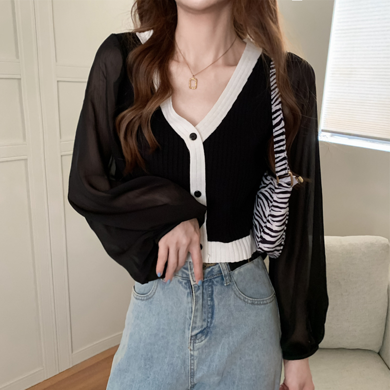 Real price real shot 2021 spring new mesh stitching V-Neck Sweater femininity short long sleeve shirt top