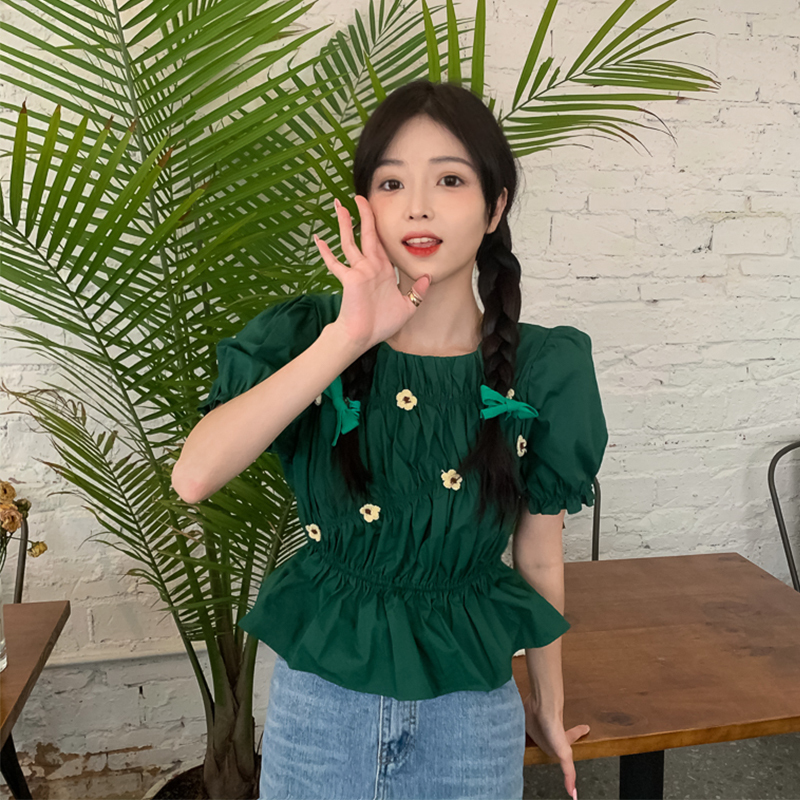 Real price real shot small flower short sleeve shirt women's 2021 summer new sweet age reducing bubble sleeve waist top