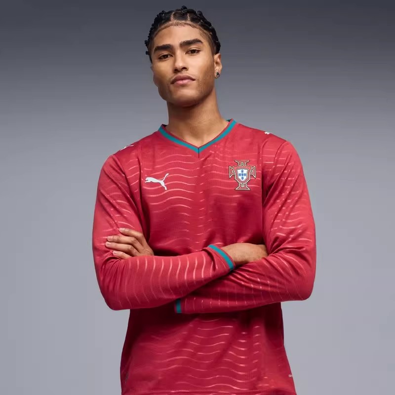 英伦绿茵PUMA/彪马2026世界杯葡萄牙主场球迷版长袖球衣783279-01
