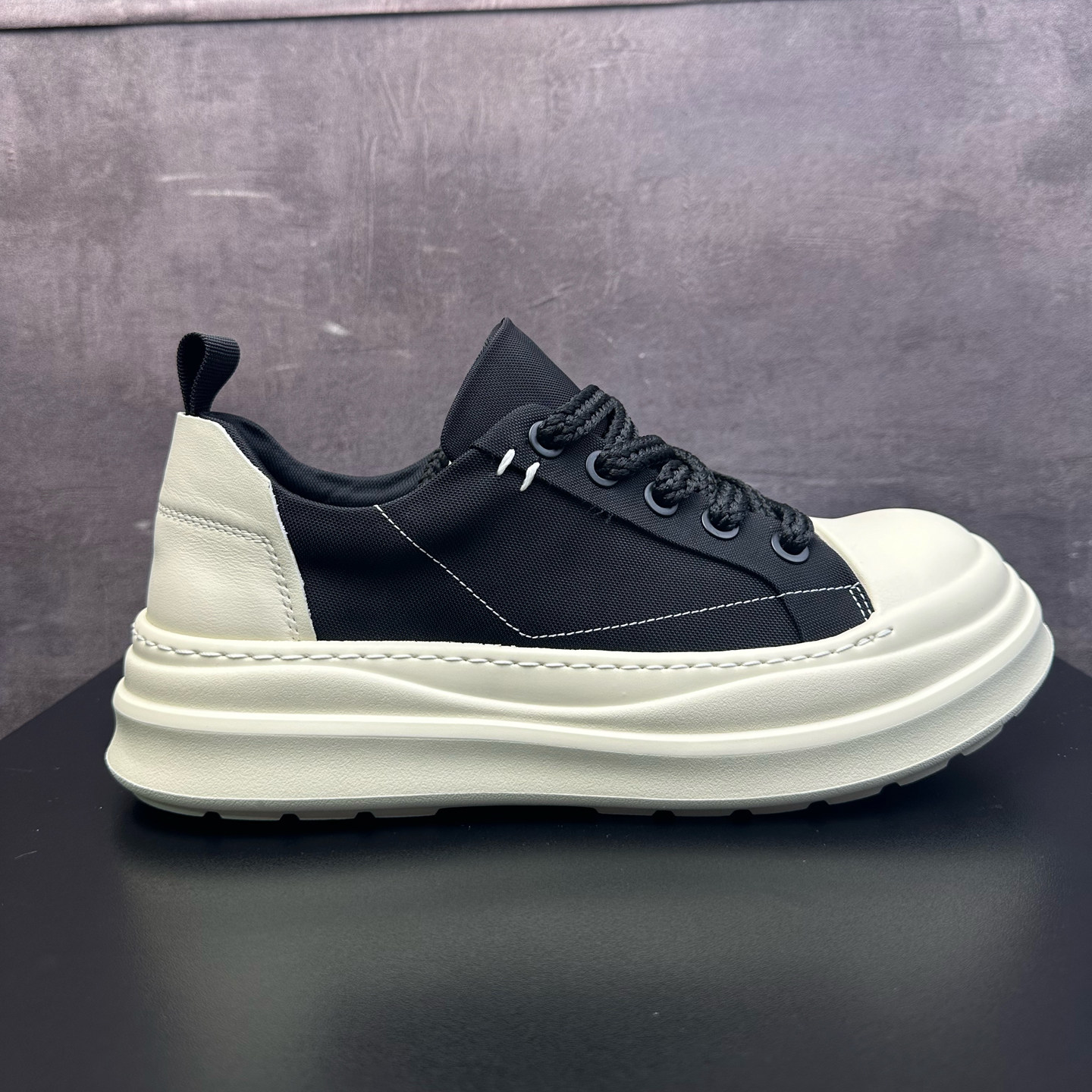 街拍设计款复古轻便休闲鞋男士2026春款厚底上线帆布鞋透气板鞋男,流行男鞋,休闲板鞋,淘宝优惠券,粉丝福利购,淘宝优惠卷