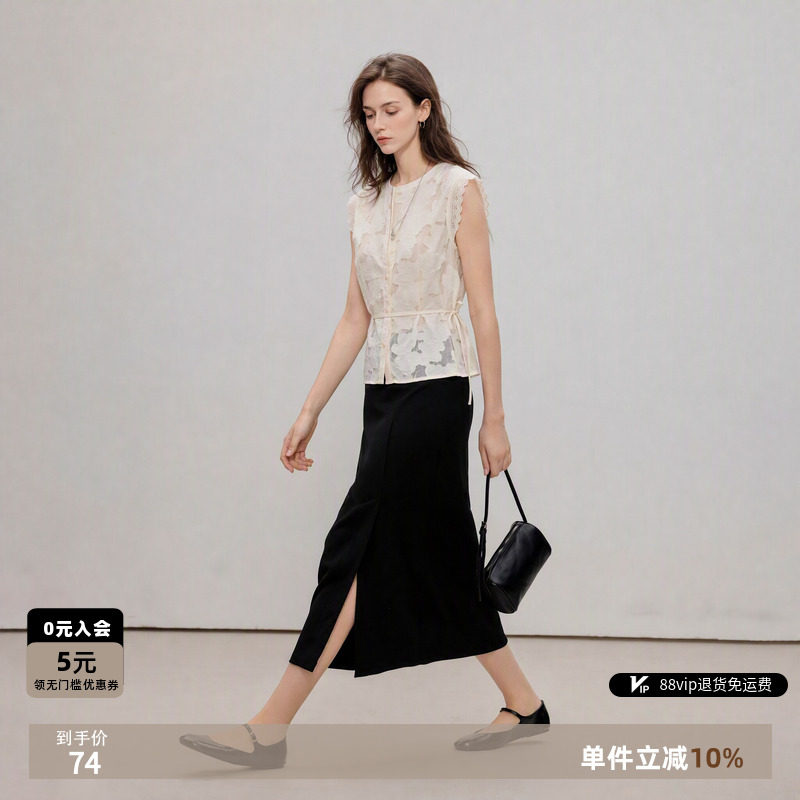 德玛纳暗纹提花蕾丝飞飞袖衬衫女26夏季新款轻薄圆领显瘦开衫上衣