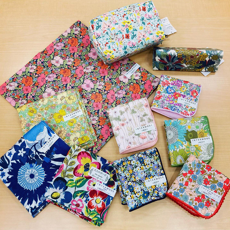 MADE IN JAPAN KAWABE LIBERTY SERIES WOMENS PRINTED HANDKERCHIEF COTTON SMALL SQUARE SCARF JAPANESE SCARF 50CM