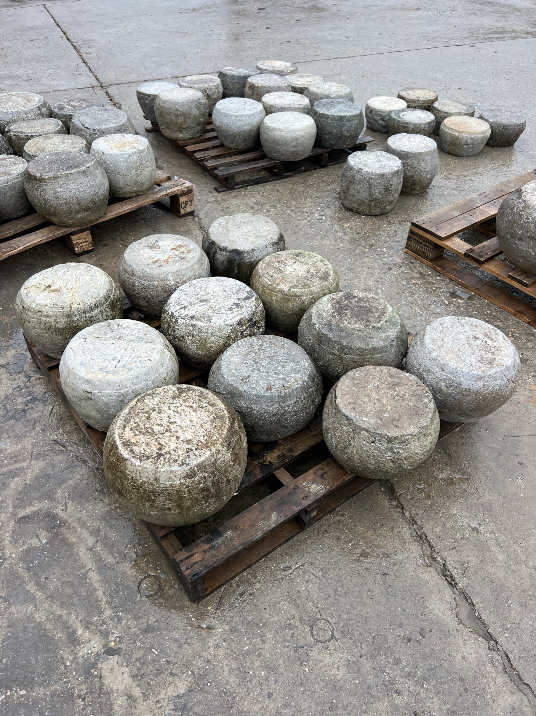 石墩子老石墩青石墩老青石太湖石木柱柱墩底座柱基石摆件