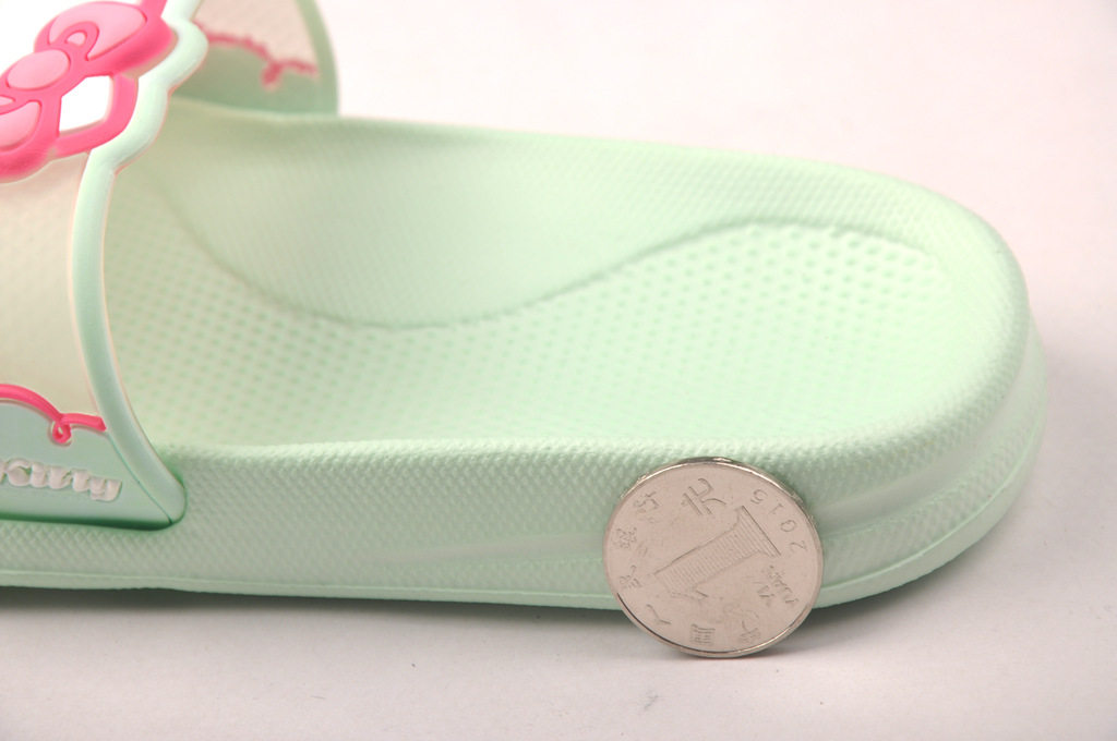 Pantoufles enfants en EVA HELLOKITTY pour été - Ref 987029 Image 4