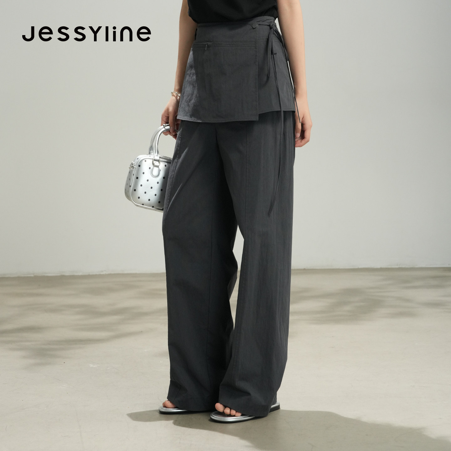 jessyline杰茜莱2026夏季新款灰色百搭宽松显瘦阔腿休闲屁帘裤女