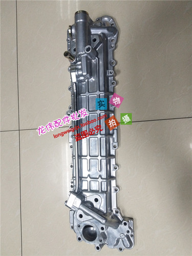 挖掘机配件日立ZAX330-3/360-3/350-3 6HK1发动机机油散热器边盖